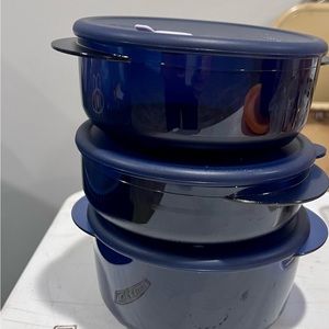 NEW Tupperware